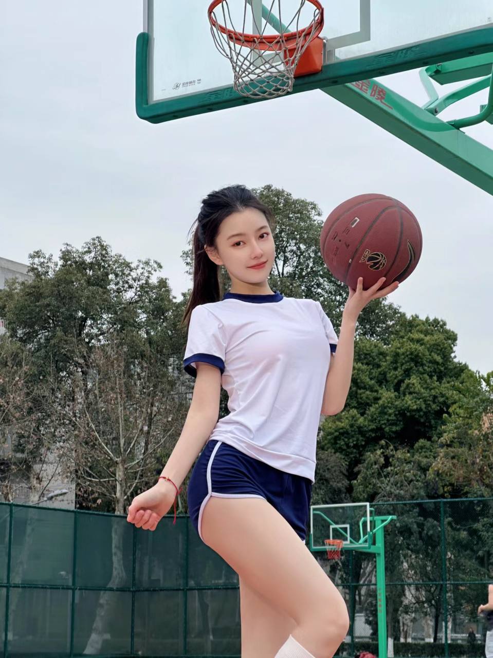 亚洲精品无码水蜜桃